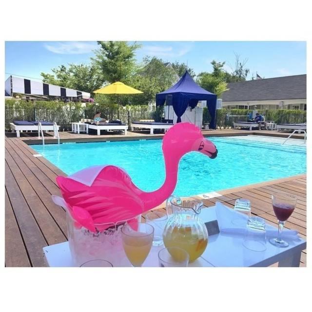 南安普敦卡普里宾馆酒店 外观 照片